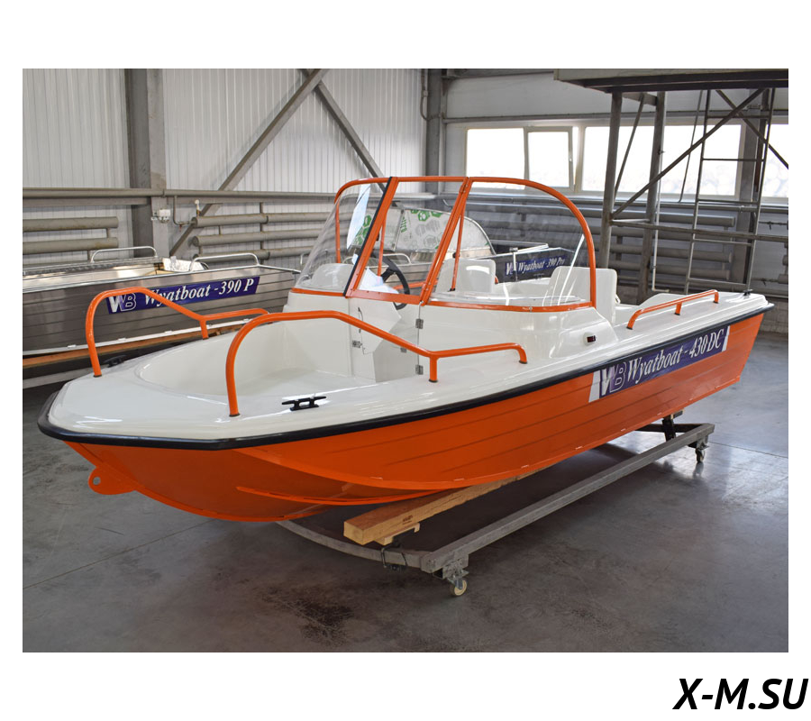 Комбинированный катер WYATBOAT-430DC Комбинированный катер WYATBOAT-430DC